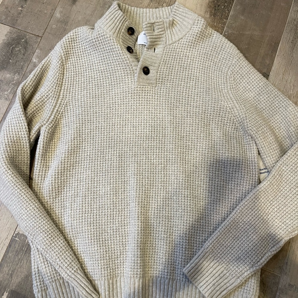 Old Navy Men’s Sweater